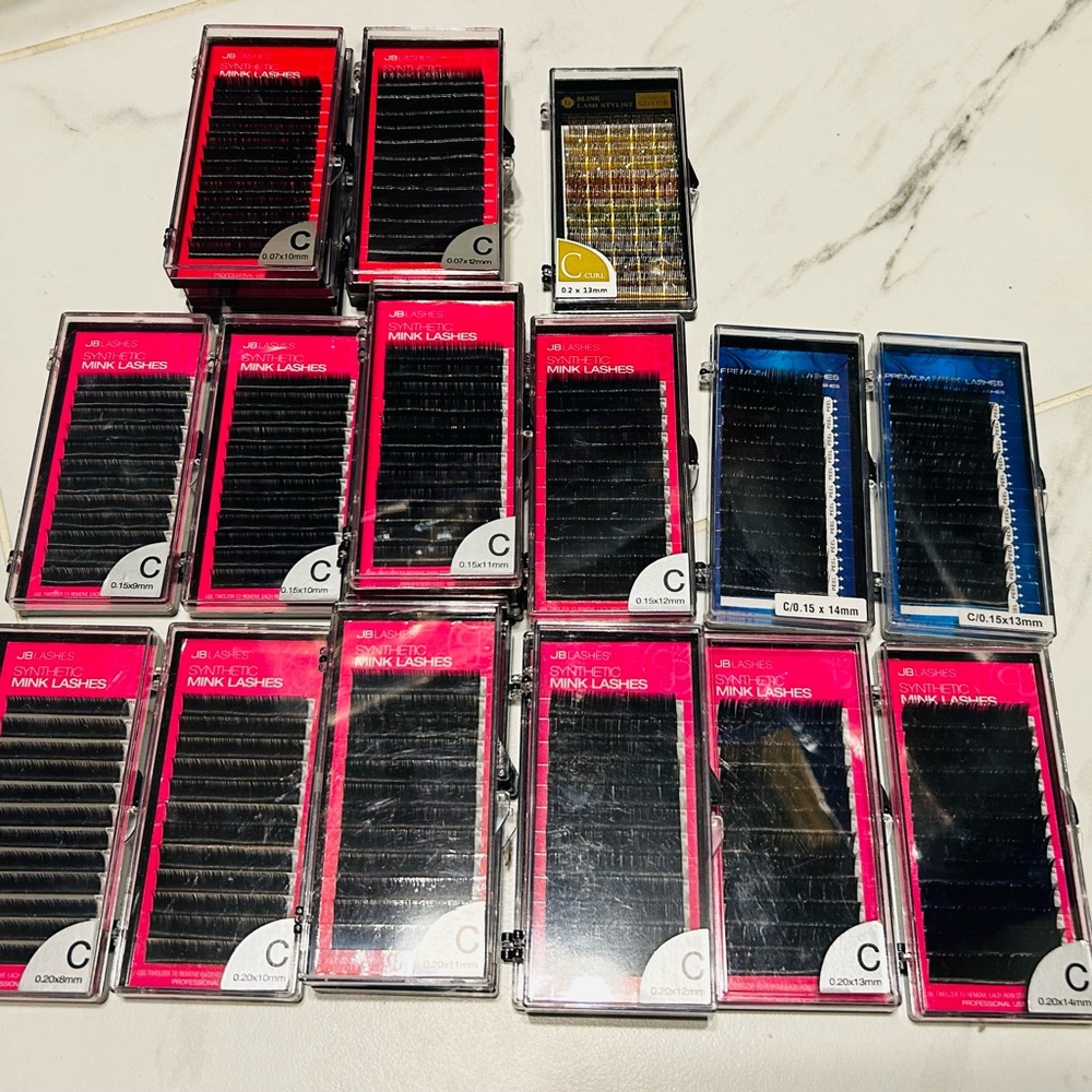 24 Pcs Assorted Mink Lashes Set. Mix And Match Size
